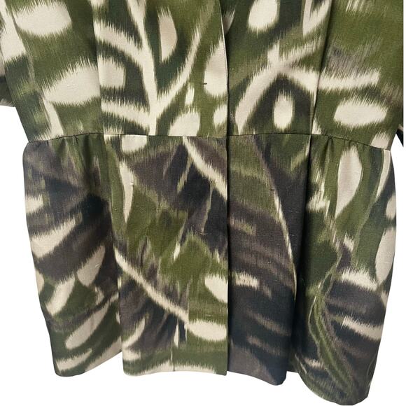 Giambattista Valli Green print short sleeve jacket blouse with button 44/M Italy - Picture 9 of 16